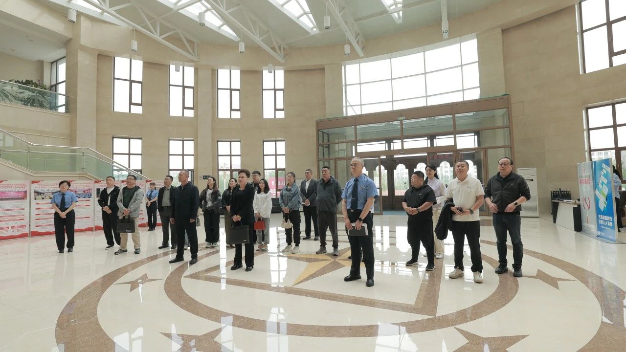 “典”亮生活 守护美好 呼伦贝尔市检察院举办民法典颁布五周年检察开放日活动