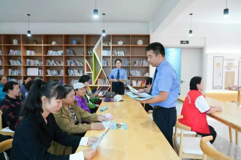 鄂温克2.png