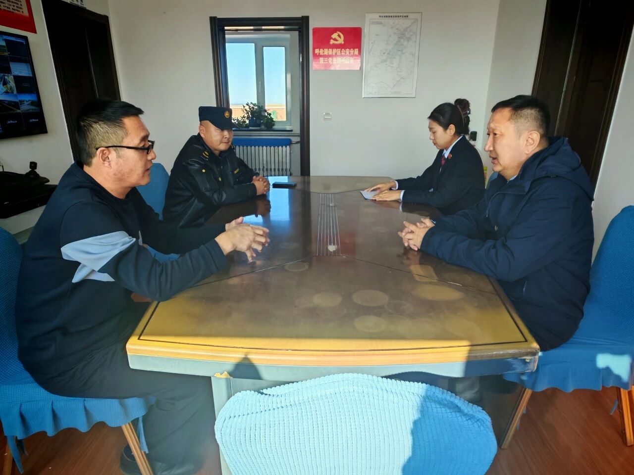 新左旗1.jpg
