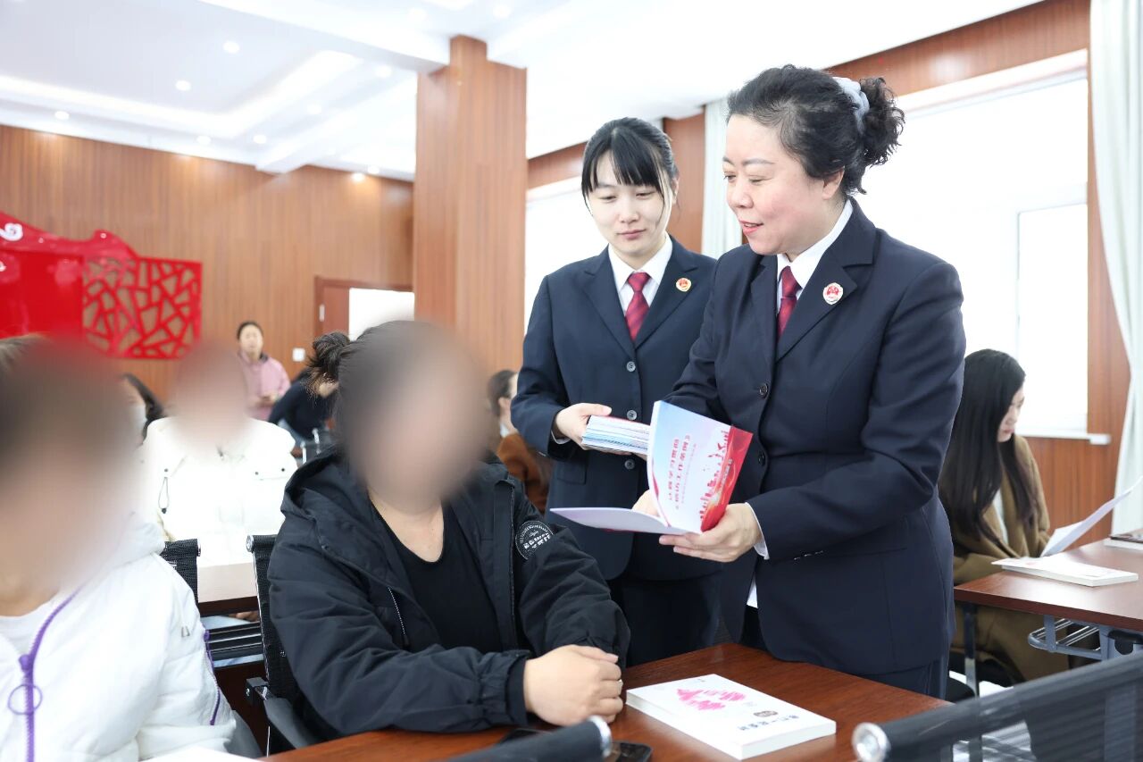 扎兰1.jpg